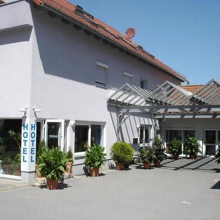 Hotel Papillon Lappersdorf  Ngoại thất bức ảnh