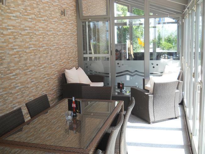 Hotel Papillon Lappersdorf  Ngoại thất bức ảnh
