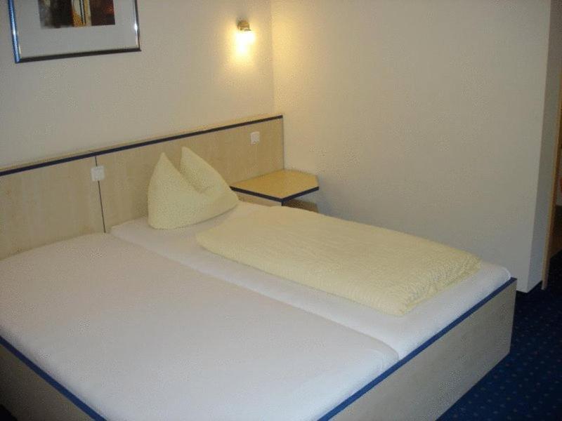 Hotel Papillon Lappersdorf  Phòng bức ảnh
